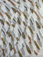 Golden Feather Tobe – ANM06